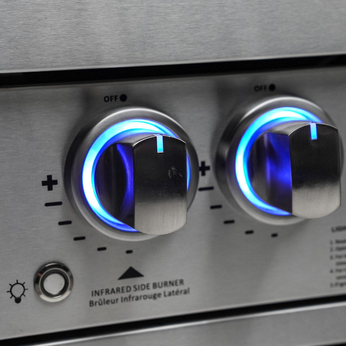 Mont Alpi Deluxe Series 11 Ft Natural Gas Outdoor Kitchen Island w/ Side Burner & Beverage Center - MAi805-DBEV