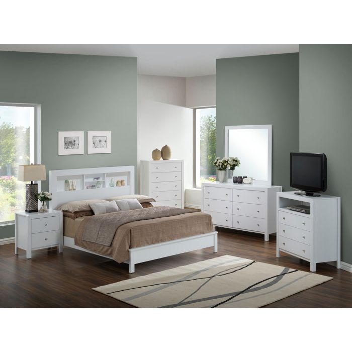 Bed With Transitional Design Stylish