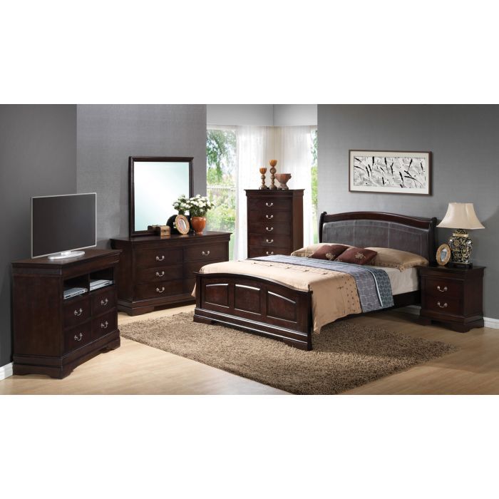 Panel Sleigh Bed Elegantly Crafted