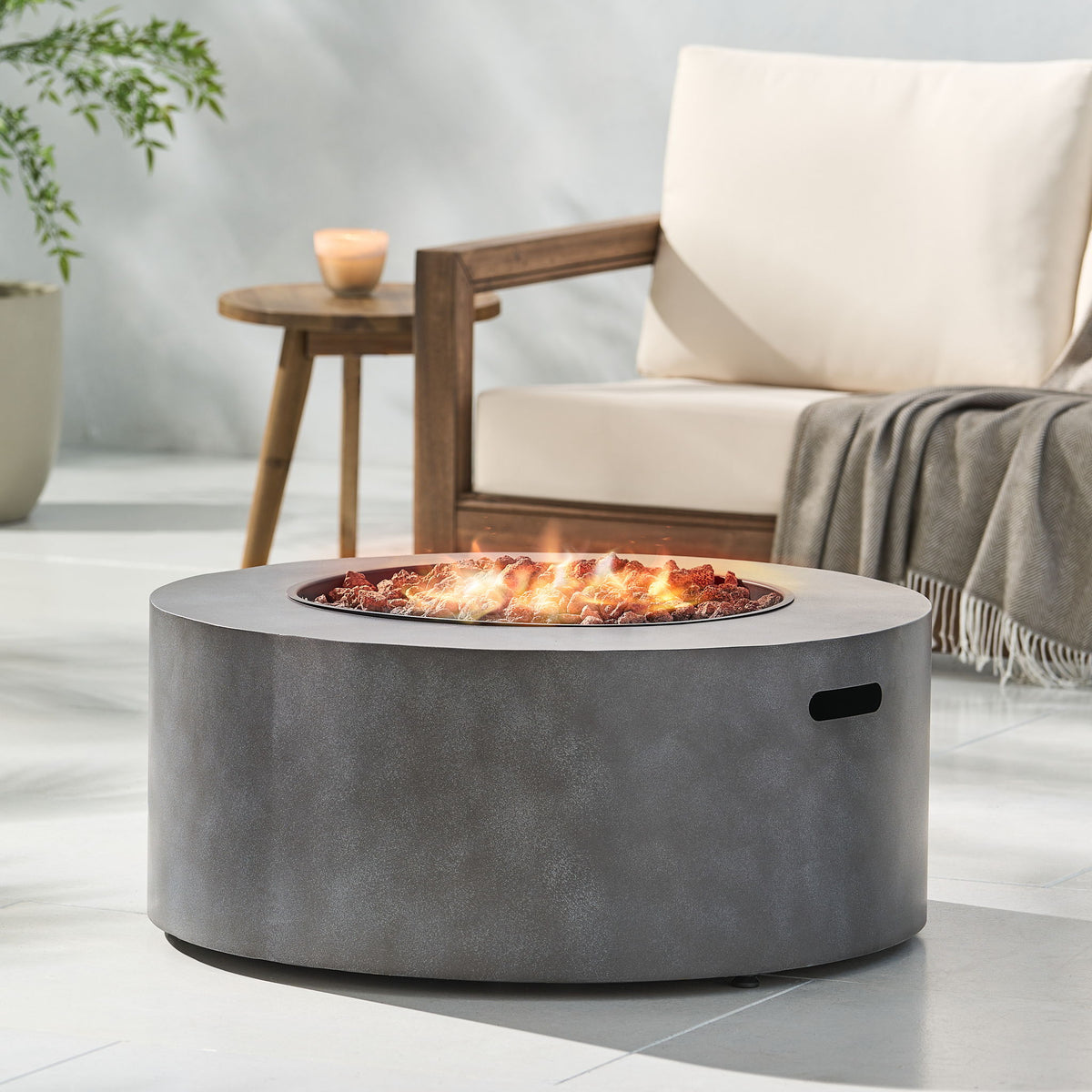 Round Iron Fire Pit With 40, 000 Btu