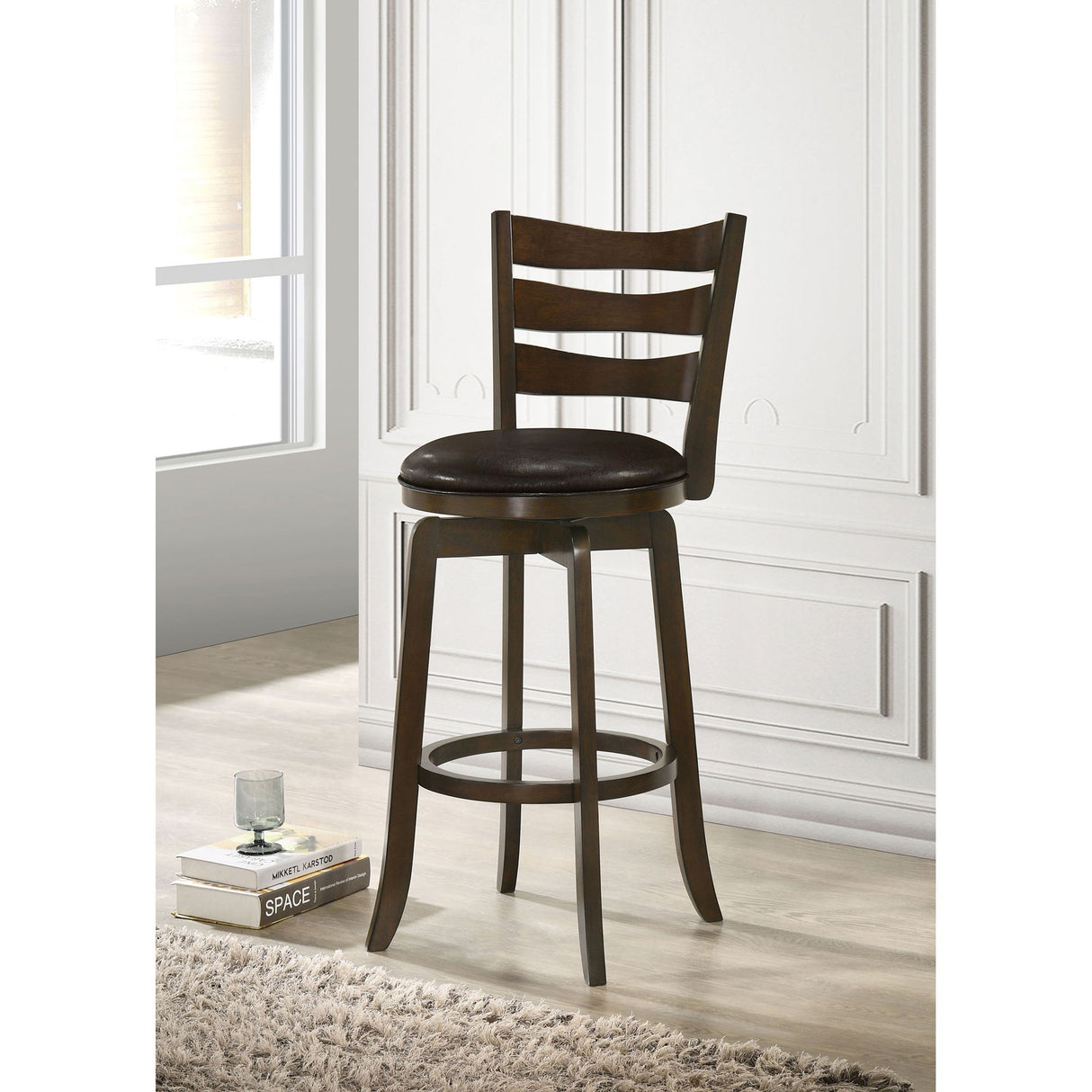 Fenster - Swivel Chair