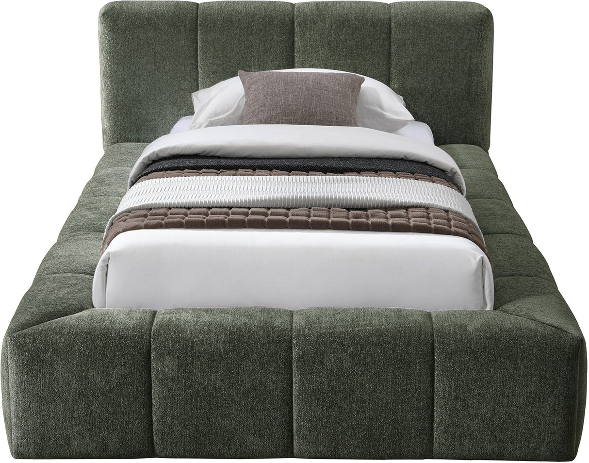 Carlin - Bed