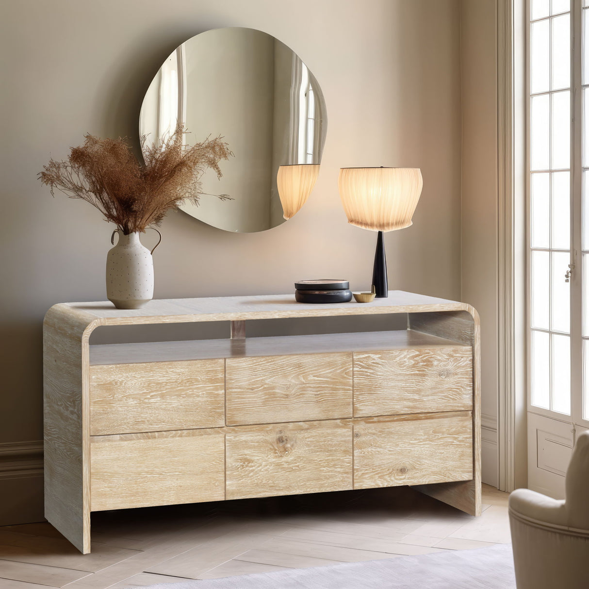 Cresthill - Dresser