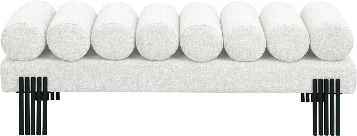 Akeela - Bench