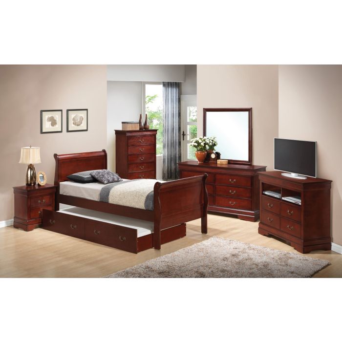 Elegant Trundle Bed With Timeless Charm