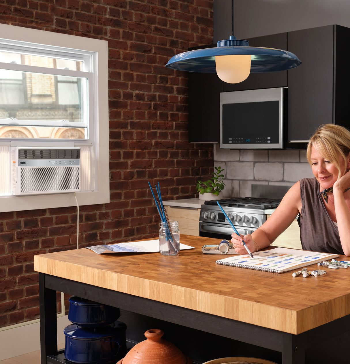 Haier 10,000 BTU Smart Electronic Window Air Conditioner for Medium Rooms up to 450 sq. ft. - (QHNG10AA)