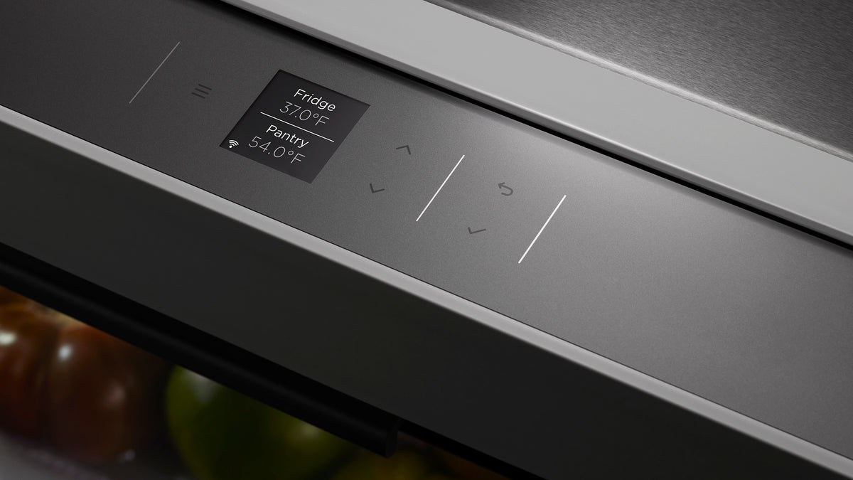 Fisher & Paykel RS2484SLHE1 control panel feature detail