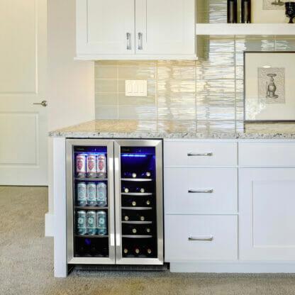 Silhouette - 24" Built-in Beverage Center In Stainless Steel - (SBC051D1BSS)