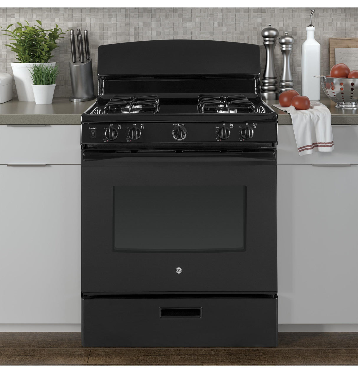 GE JGBS30DEKBB - 30 in. 4.8 cu. ft. Gas Range with 4 Sealed Burners - Black