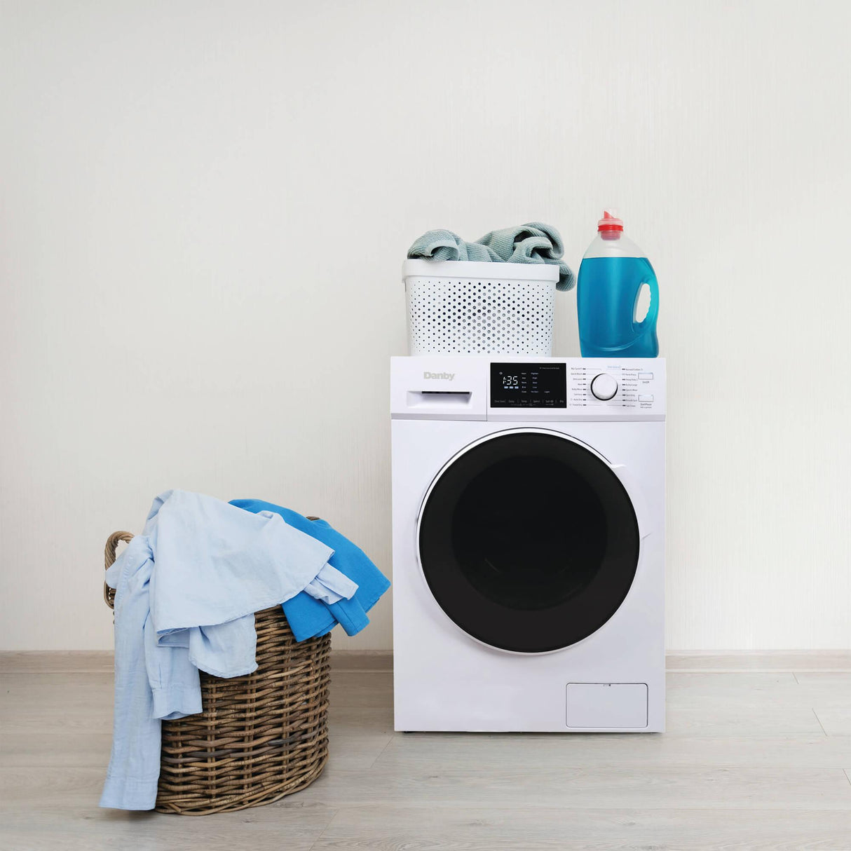 Danby 2.7 cu. ft. All-In-One Washer & Ventless Dryer in White - (DWM120WDB3)