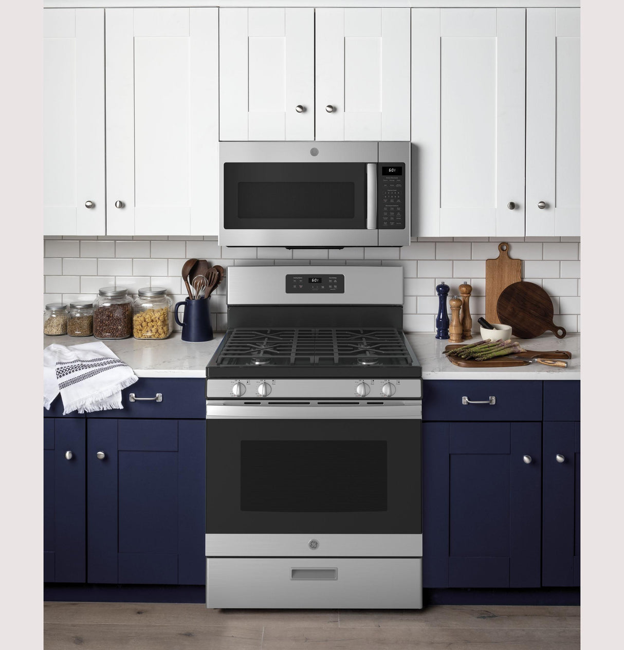 GE JGBS61RPSS - 30 in. 4.8 cu. ft. Gas Range with 4 Sealed Burners - Stainless Steel