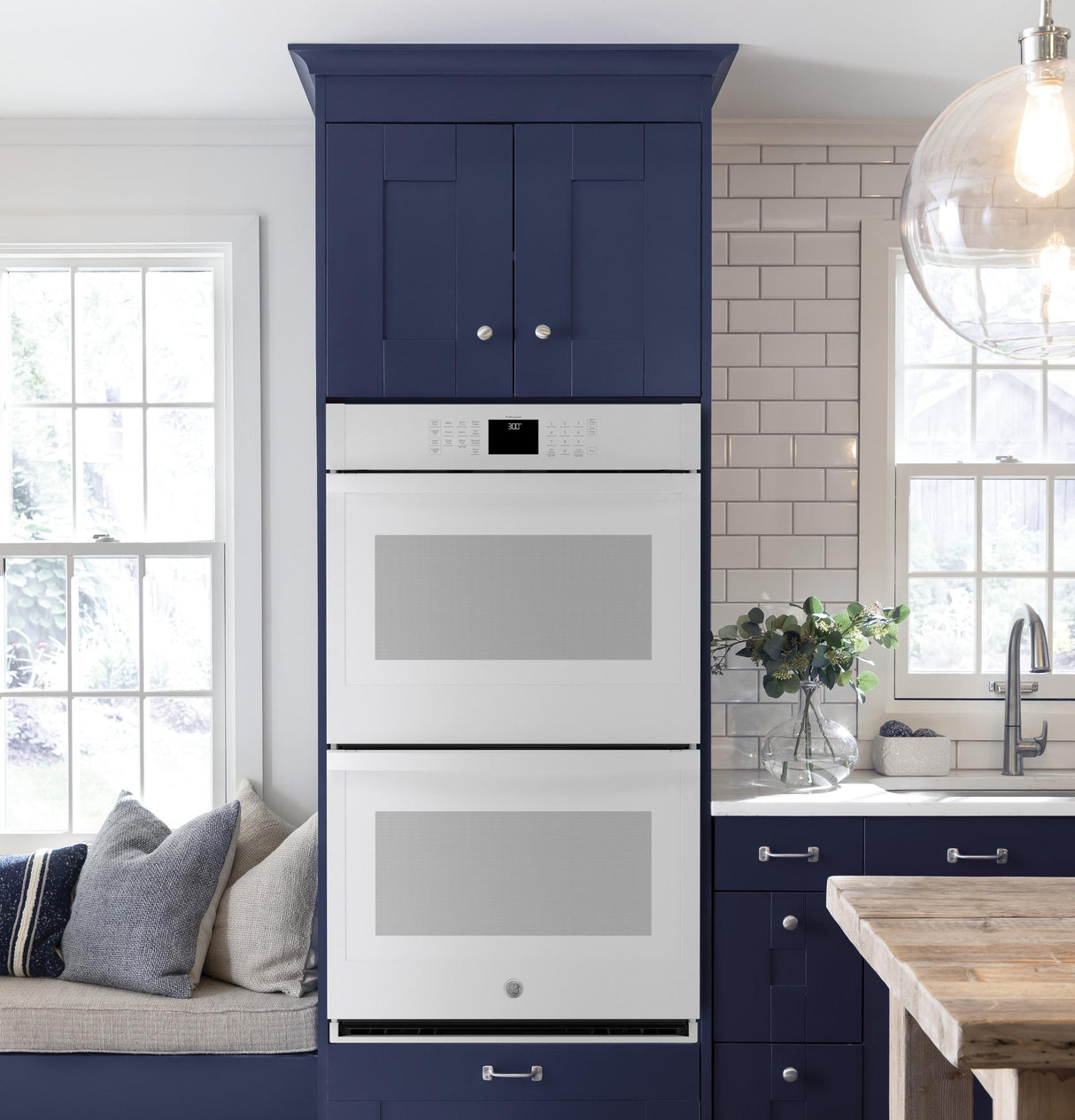 GEJTD3000DNWW - 30" Smart Built-In Self-Clean Double Wall Oven with Never-Scrub Racks - White