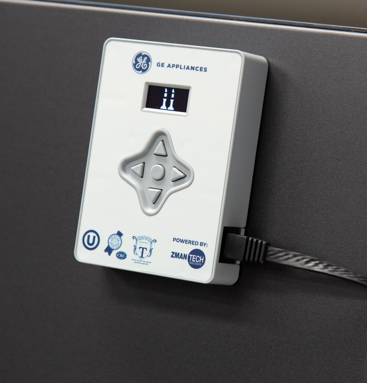 GE(R) ENERGY STAR(R) 21.0 Cu. Ft. Bottom-Freezer Refrigerator Fingerprint Resistant Stainless- (GDE21EYKFS)