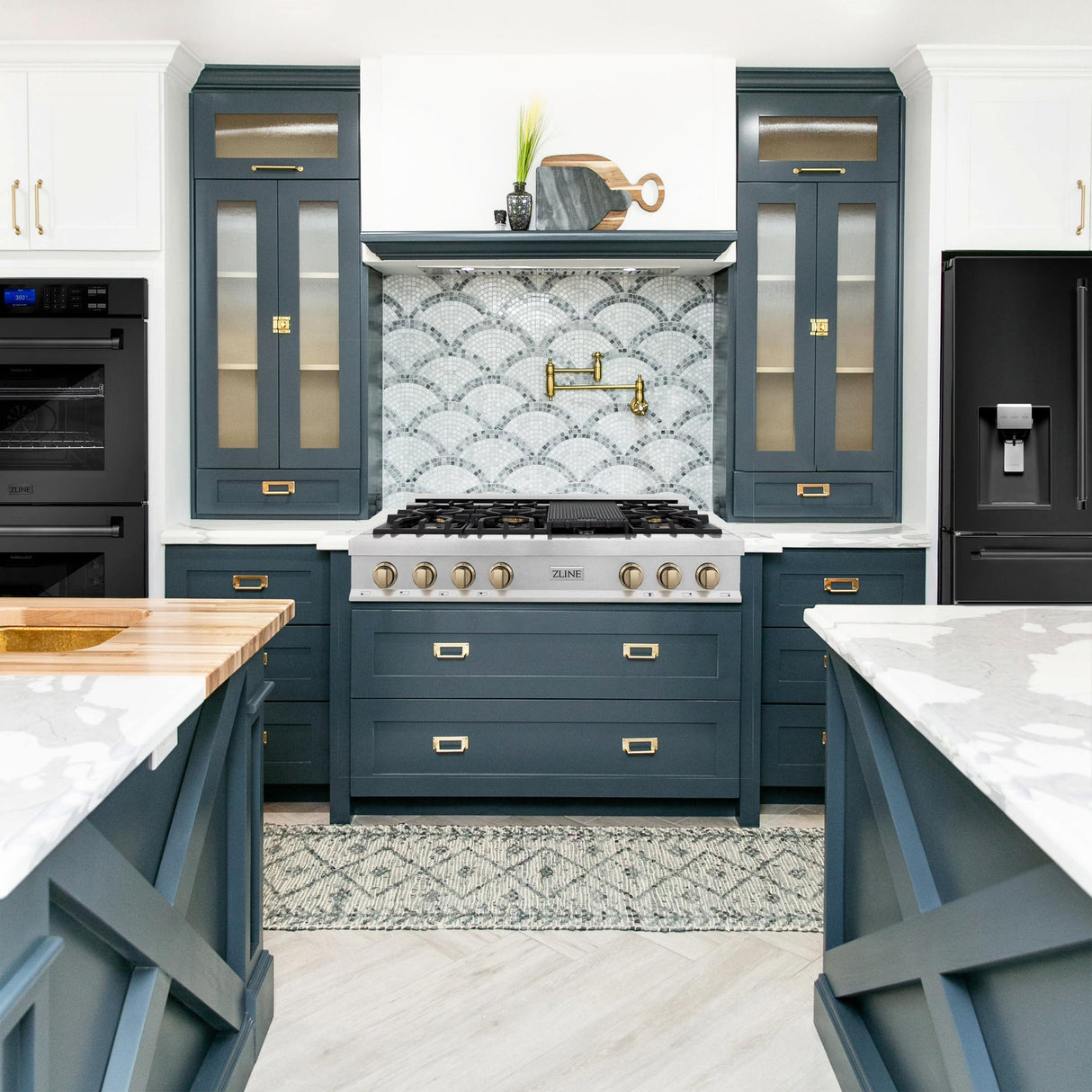 ZLINE Autograph Edition 48" Porcelain Rangetop with 7 Gas Burners in Fingerprint Resistant Stainless Steel and Champagne Bronze Accents (RTSZ-48-CB) - (RTSZ48CB)