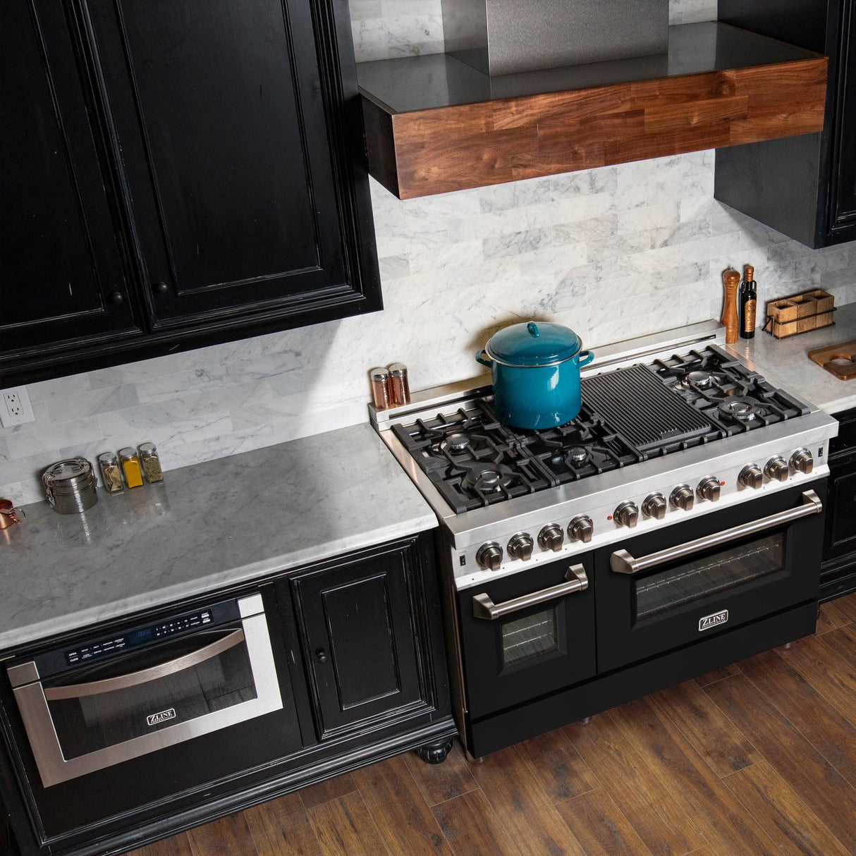 ZLINE RA-BLM-48 Dual Fuel Range in Stainless Steel - image 6