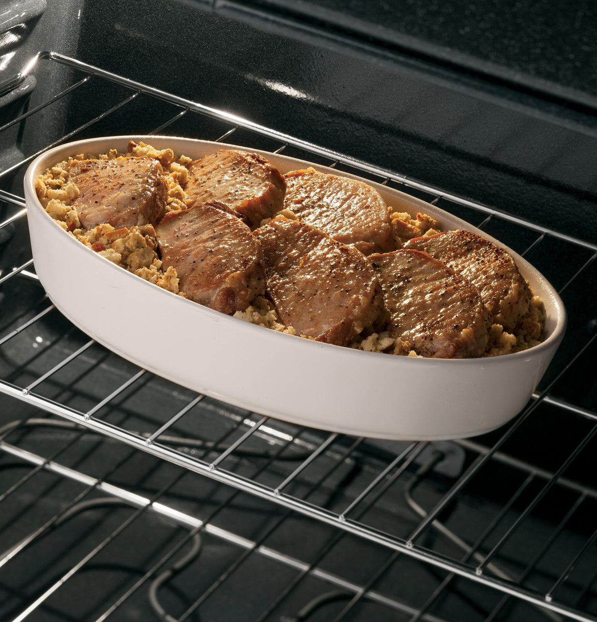 GE JB256DMWW - 30" 5 cu. ft. Free-Standing Self-Clean Electric Range with Coil Burners - White