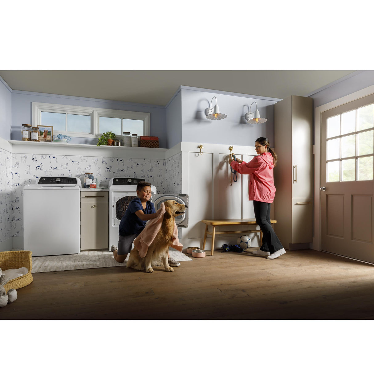 GE(R) 7.4 cu. ft. Capacity Electric Dryer with Up To 120 ft. Venting and Sensor Dry - (GTD58EBSVWS)