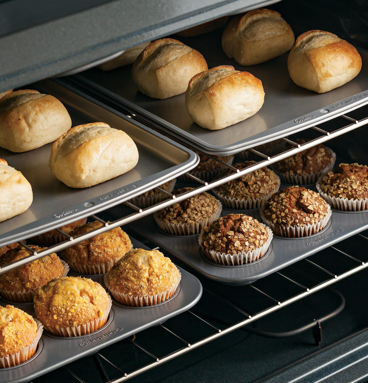 GE JBS360DMWW - 30 in. 5 cu. ft. Electric Range with Coil Burners - White