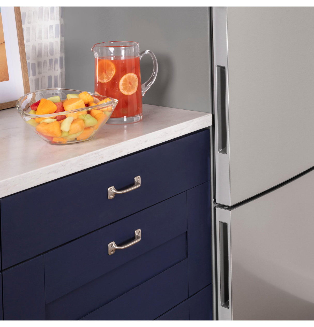 GE GBE17HYRFS - 31 in. 17.7 Cu. Ft. Counter-Depth Bottom-Freezer Refrigerator