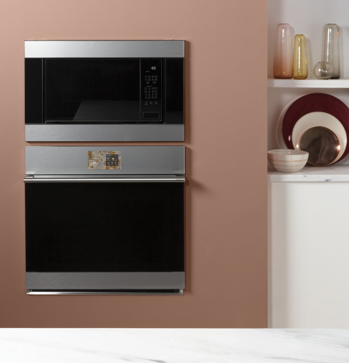 Cafe CTS70DM2ZS5 wall oven detail