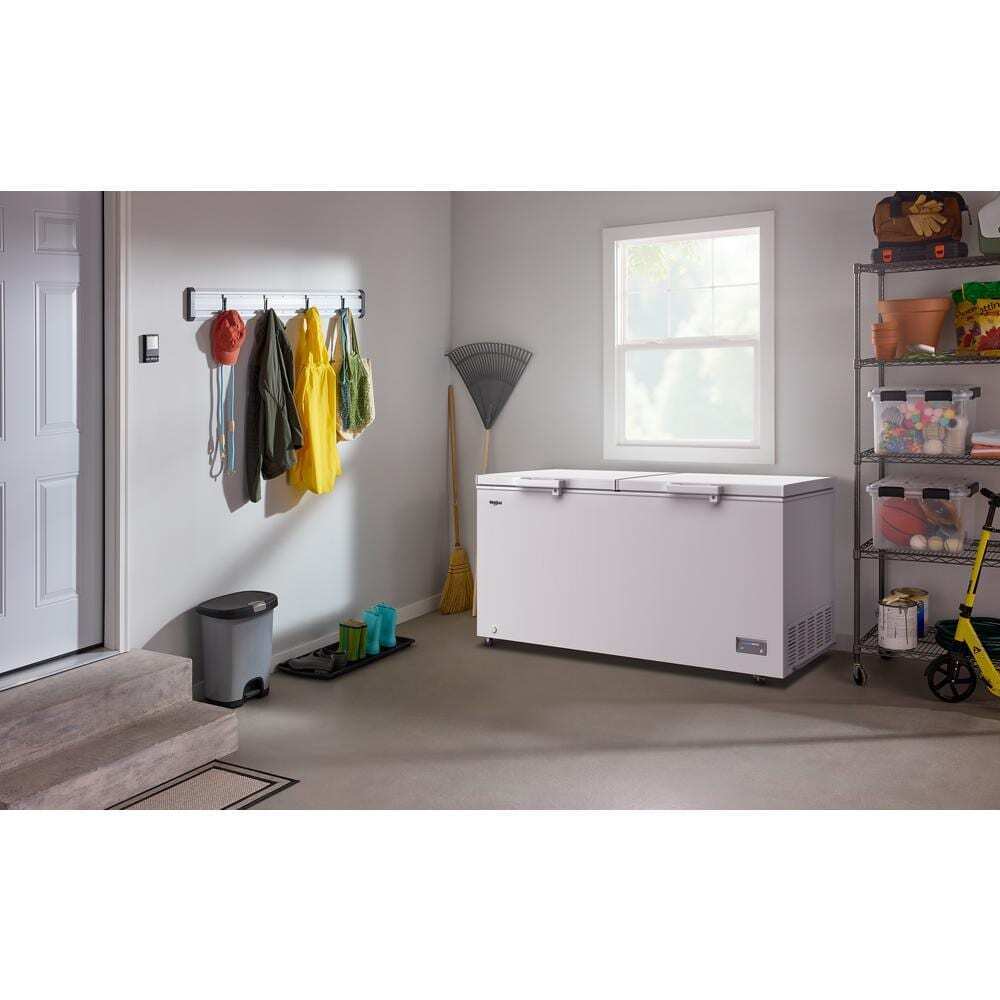 Whirlpool WZCC5519TW 19 cu ft Convertible Chest Freezer White