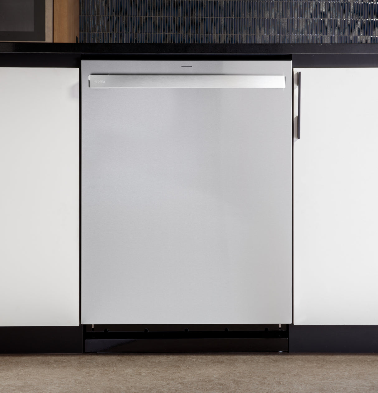 GE Profile(TM) ENERGY STAR(R) Fingerprint Resistant Top Control Stainless Interior Dishwasher with Microban(TM) Antimicrobial Protection with Sanitize Cycle - (PDT715SYVFS)