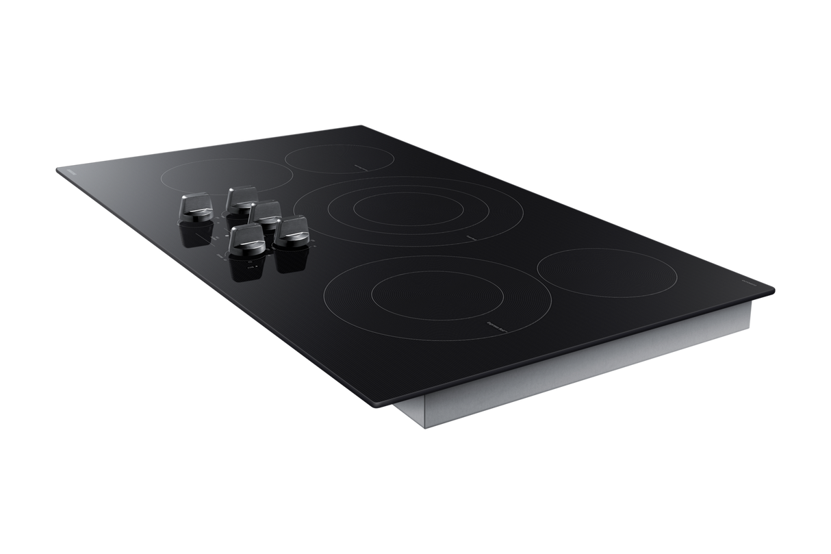Samsung NZ36FG6432RK electric cooktop in kitchen