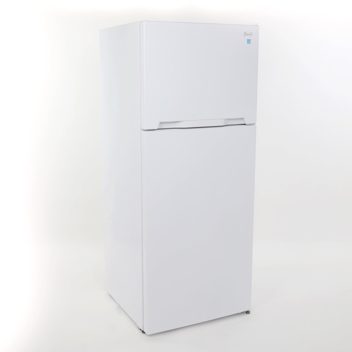 Avanti Frost-Free Top Freezer Refrigerator