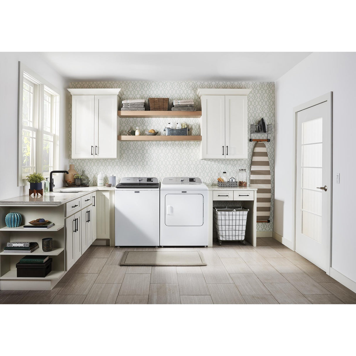 Maytag MED6200KW
