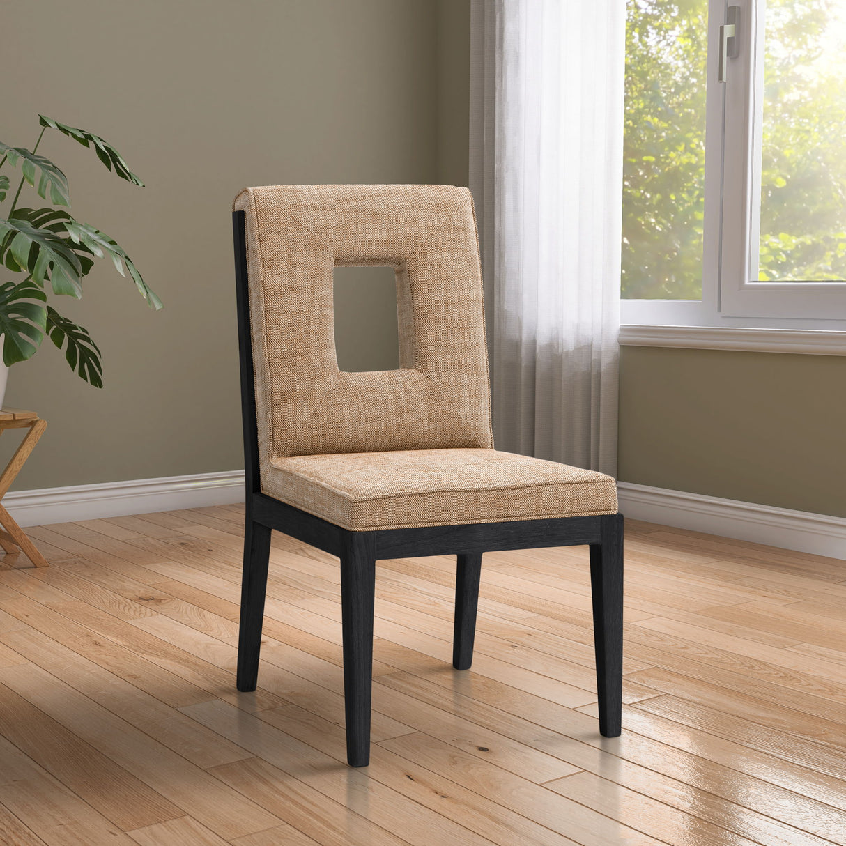 Gwendolyn - Dining Side Chair With Black Frame (Set of 2)