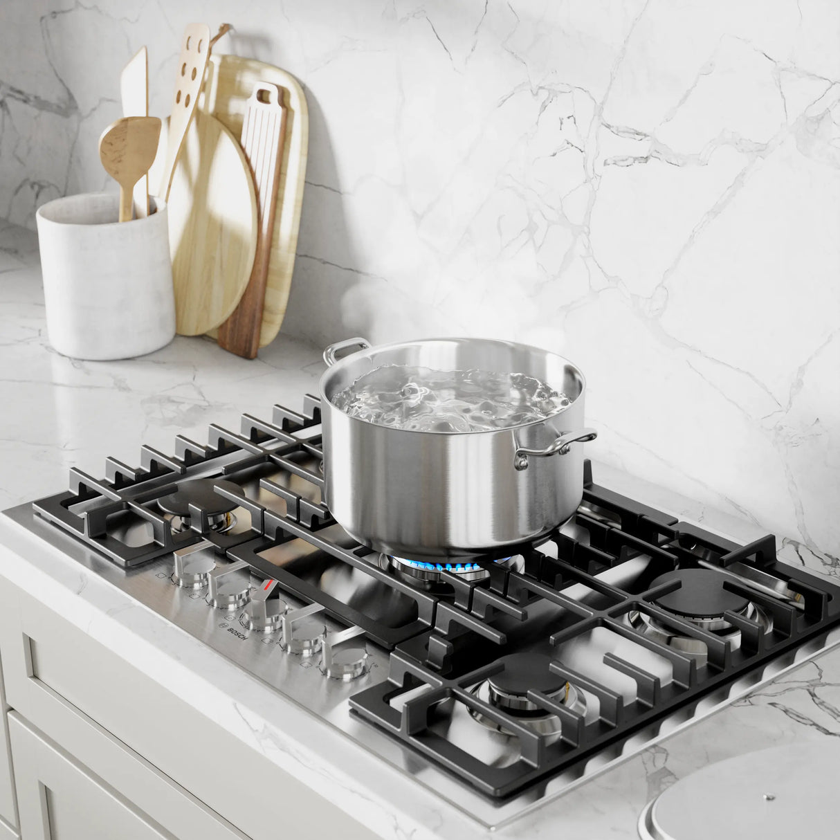 Bosch NGM8059UC gas cooktop boiling water