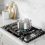 Bosch NGMP059UC gas cooktop boiling water