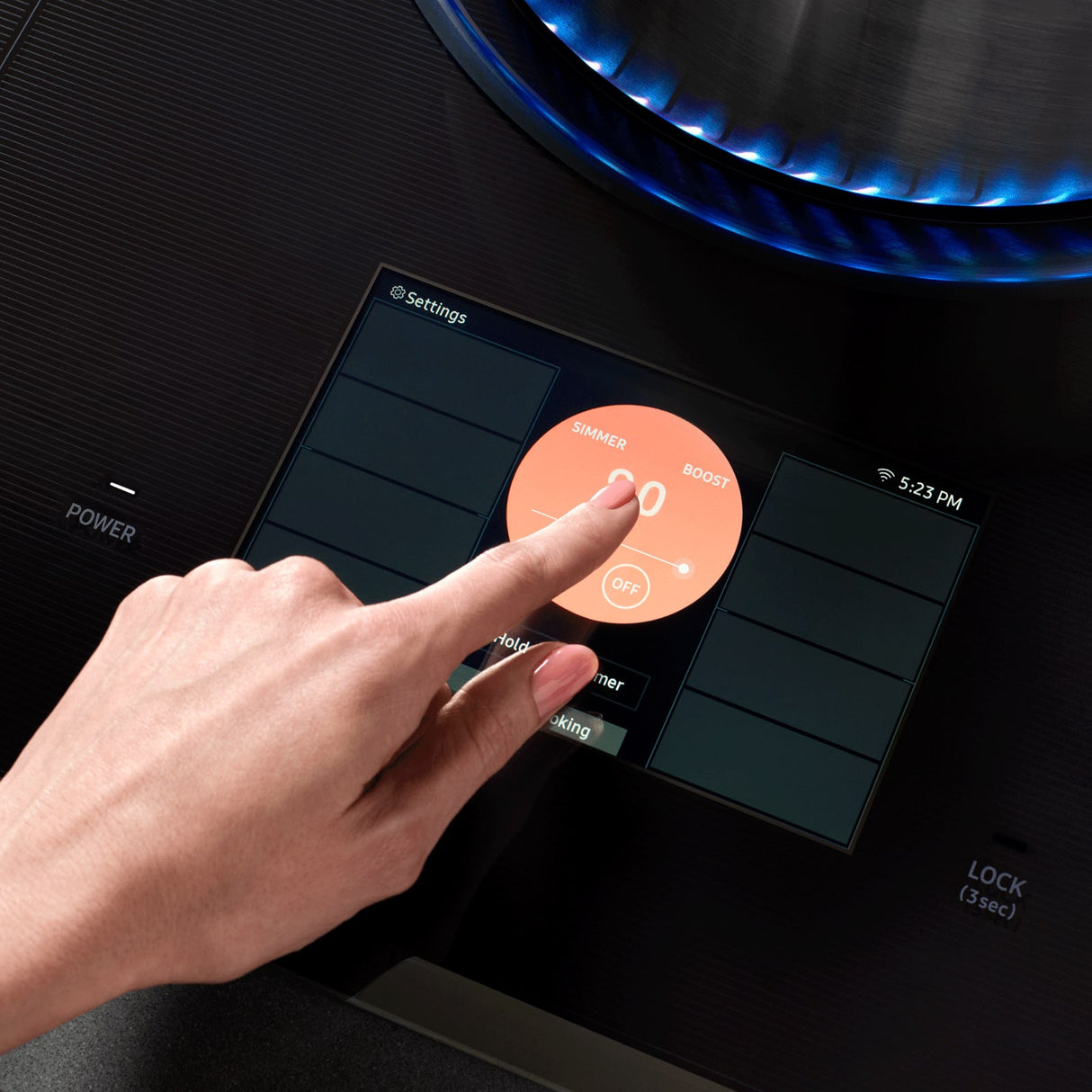 Dacor DTI36M977BB 36 Inch Induction Cooktop LCD controls close-up