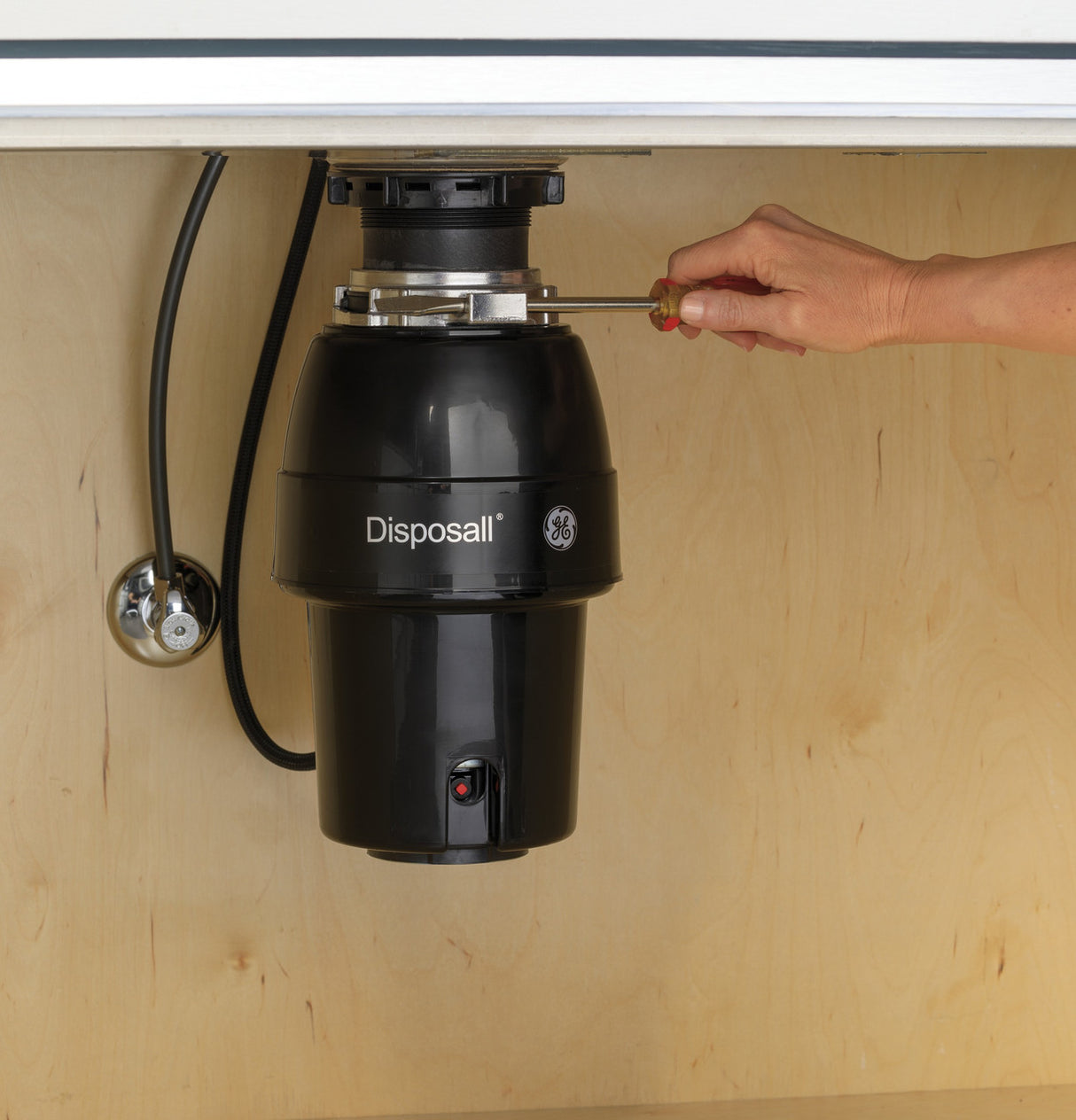 GE DISPOSALL 1/2 HP Continuous Feed Garbage Disposer with Stainless Steel Impellers, 25 oz. Chamber – Non-Corded