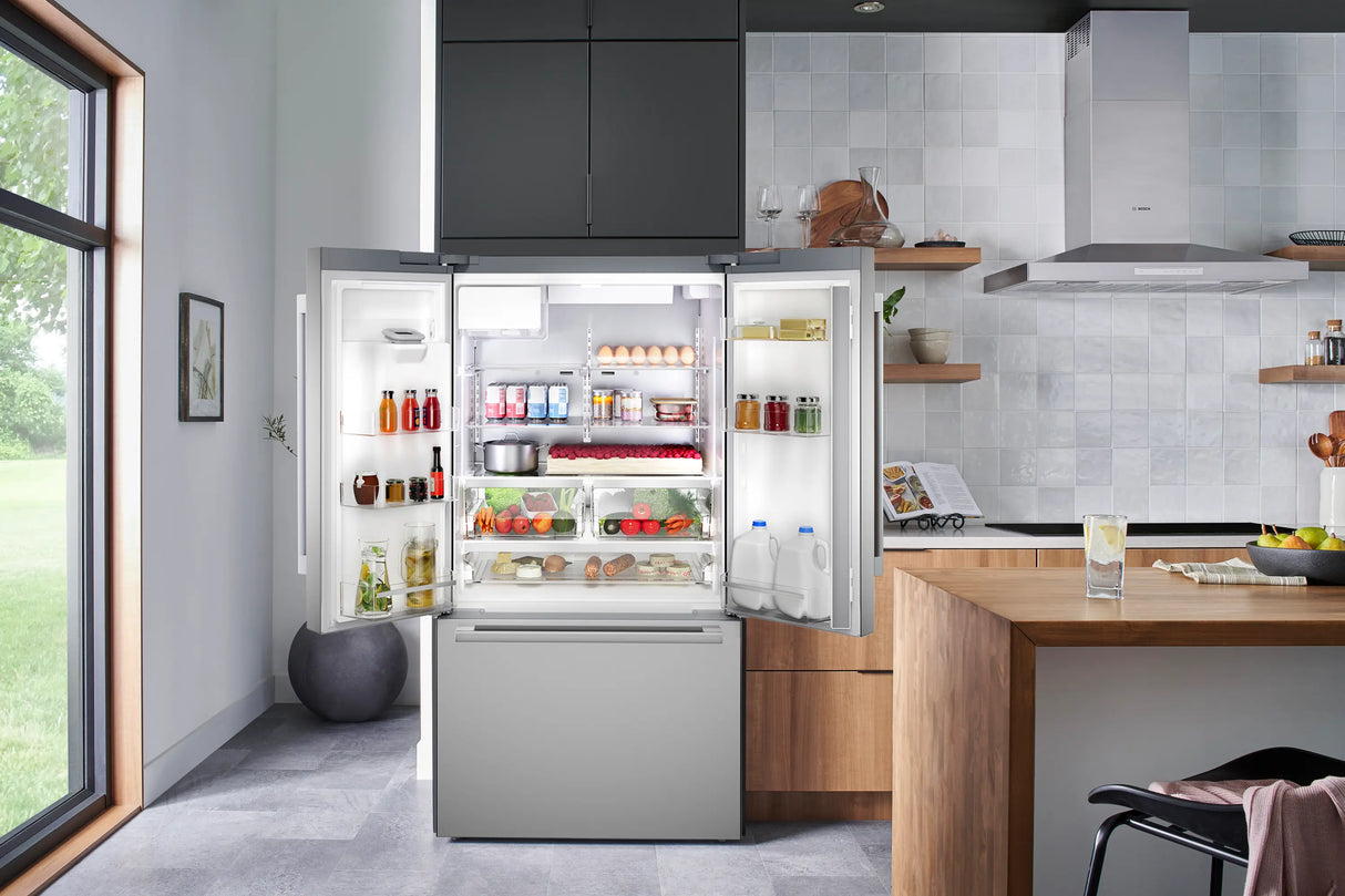 Bosch B36FD52SNS in kitchen with doors opened