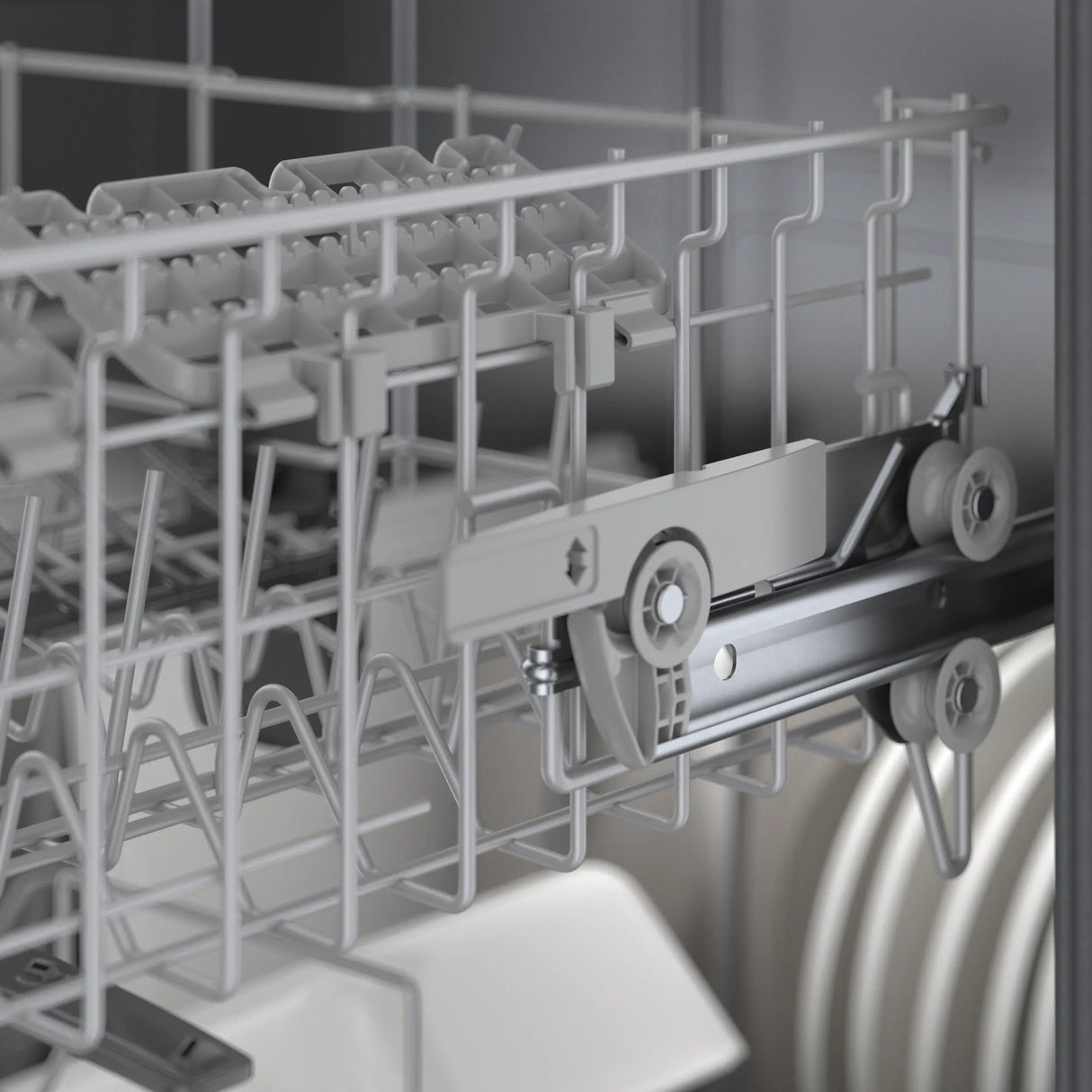Bosch SHP53EM6N rack glide detail