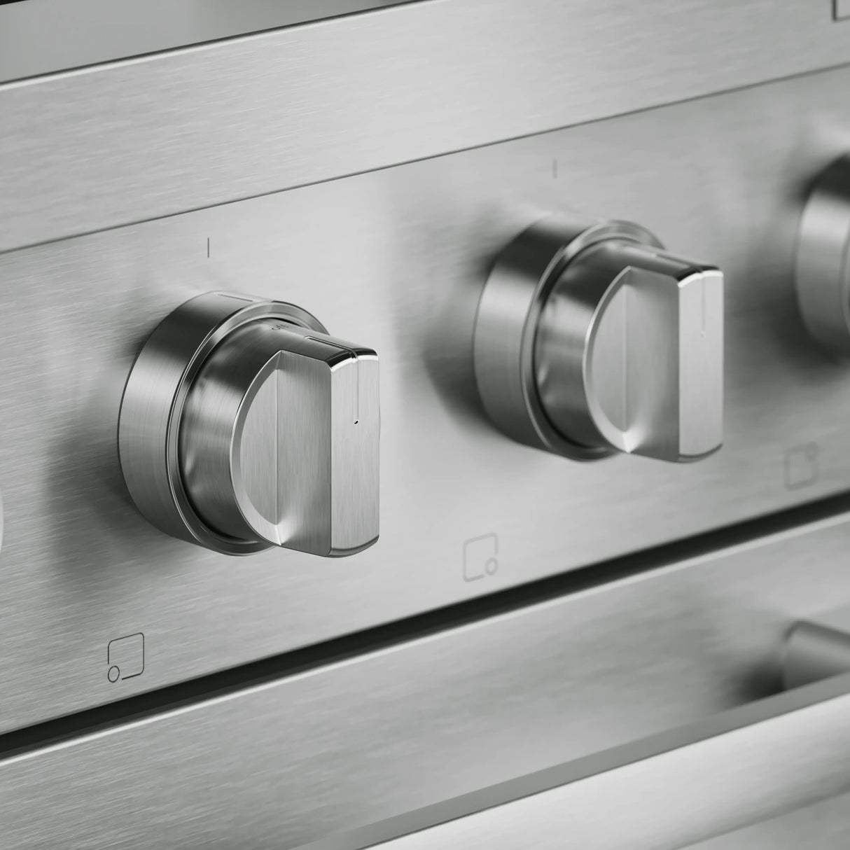 Bosch HDS5657U dual fuel range lifestyle view
