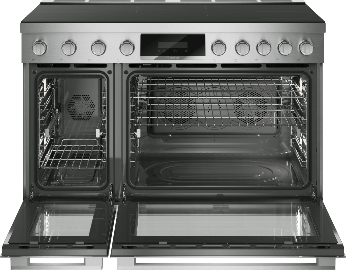 Bosch HIS8857UC induction range angled view