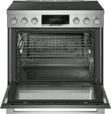 Bosch HIS8657U induction range angled view