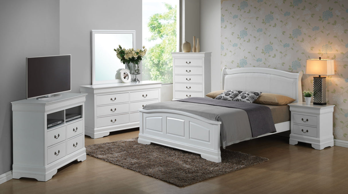 Panel Sleigh Bed Elegantly Crafted