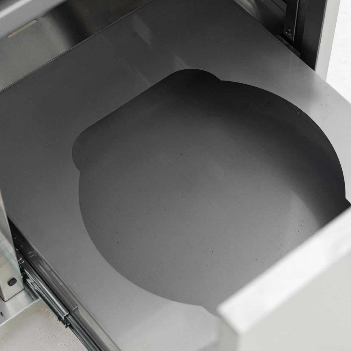 Blaze LTE+ 30-Inch Natural Gas Griddle w/ Lift-Assist Hood