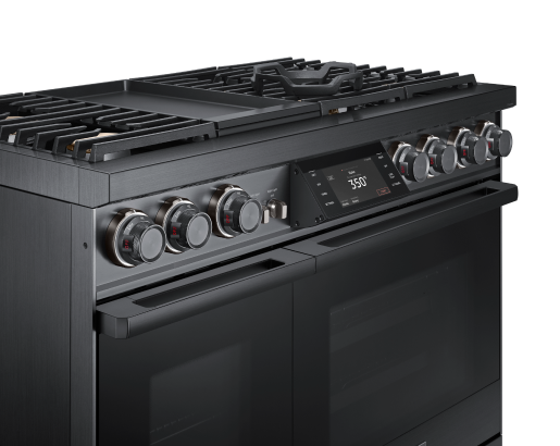 Dacor DOP48C96DLM 48 Inch Dual-Fuel Steam Range control panel detail