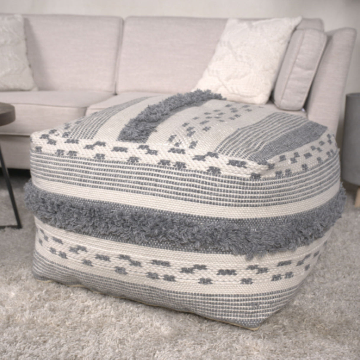 Karim - Faux Yarn Large Pouf, Durable - Ivory / Gray