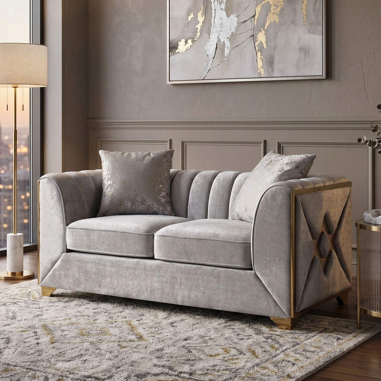 Velencia - Modern Style Loveseat