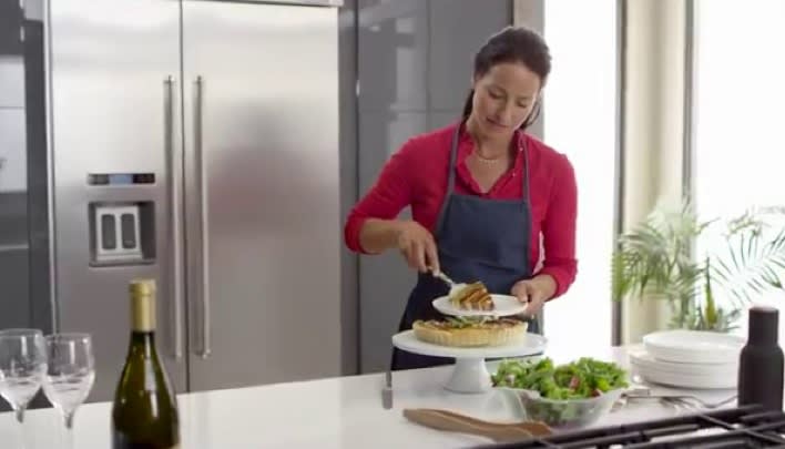 KitchenAid KDTS624SBE dishwasher feature detail