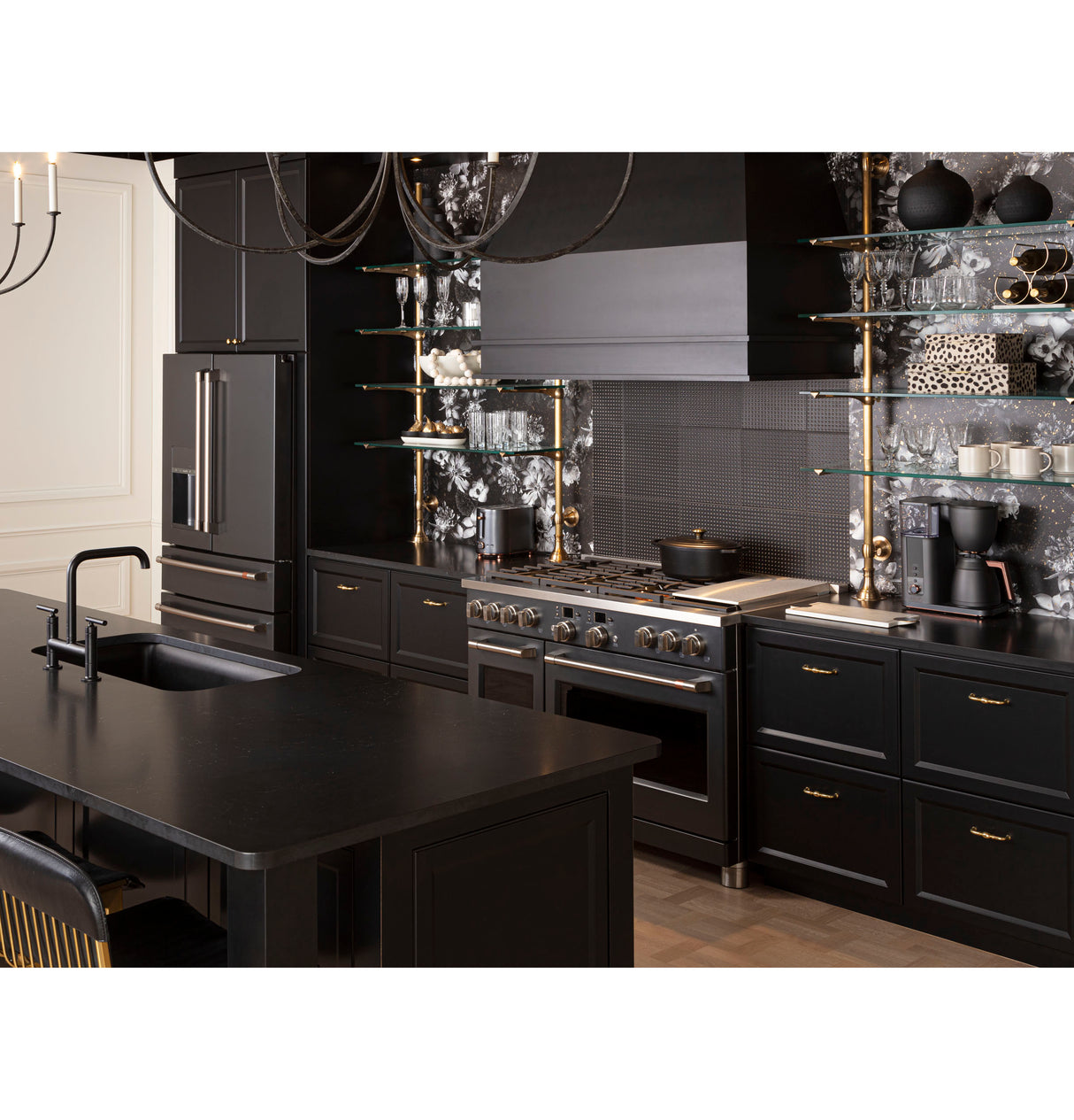Caf(eback)(TM) Wine Center - (CCP06DP3PD1)