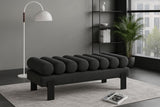 Akeela - Bench