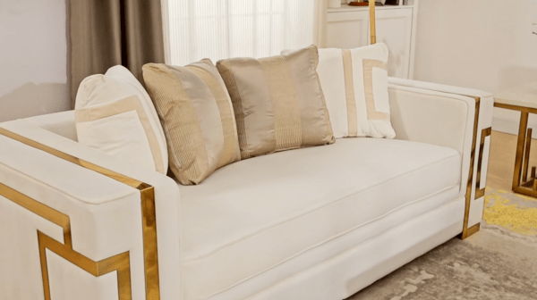 HD-2131 - Loveseat - White / Gold