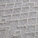 Jeffers - 8' X 10' Area Rug - Brown / Ivory