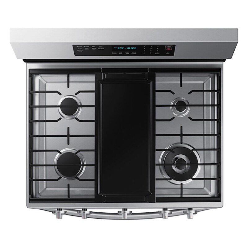 Samsung 30 in. 6 cu. ft. Smart Air Fry True European Convection Gas Range with 5 Sealed Burners & Griddle - Stainless Steel